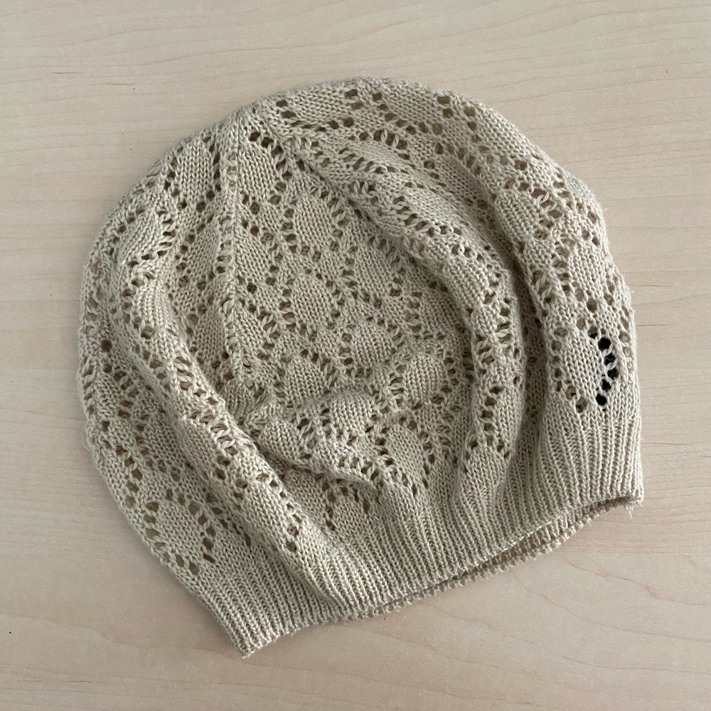 BDG knit beret
